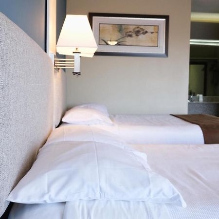 Regency Inn Of Eddyville Kuttawa ภายนอก รูปภาพ