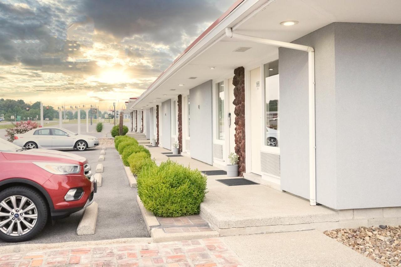 Regency Inn Of Eddyville Kuttawa ภายนอก รูปภาพ