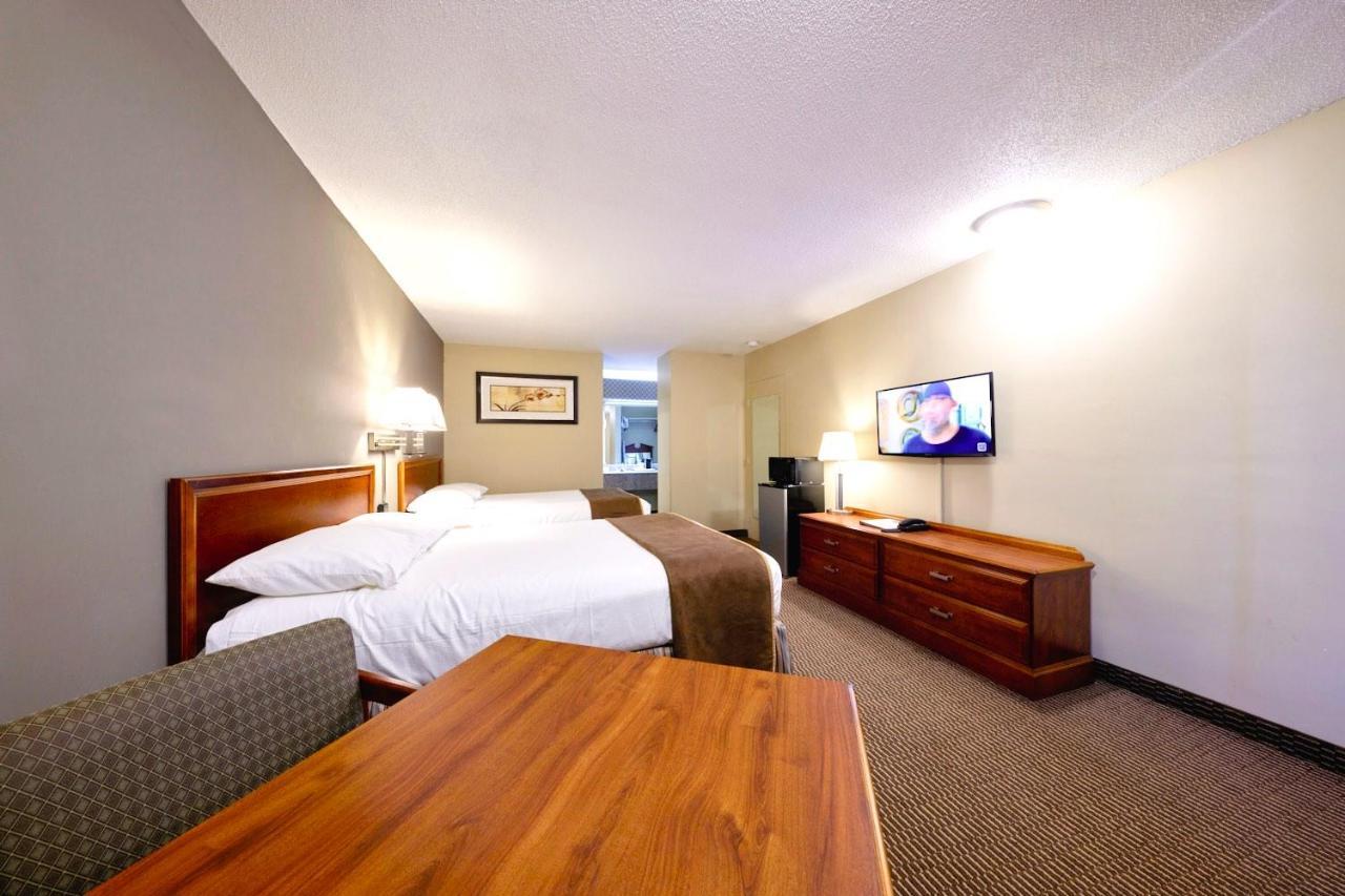 Regency Inn Of Eddyville Kuttawa ภายนอก รูปภาพ