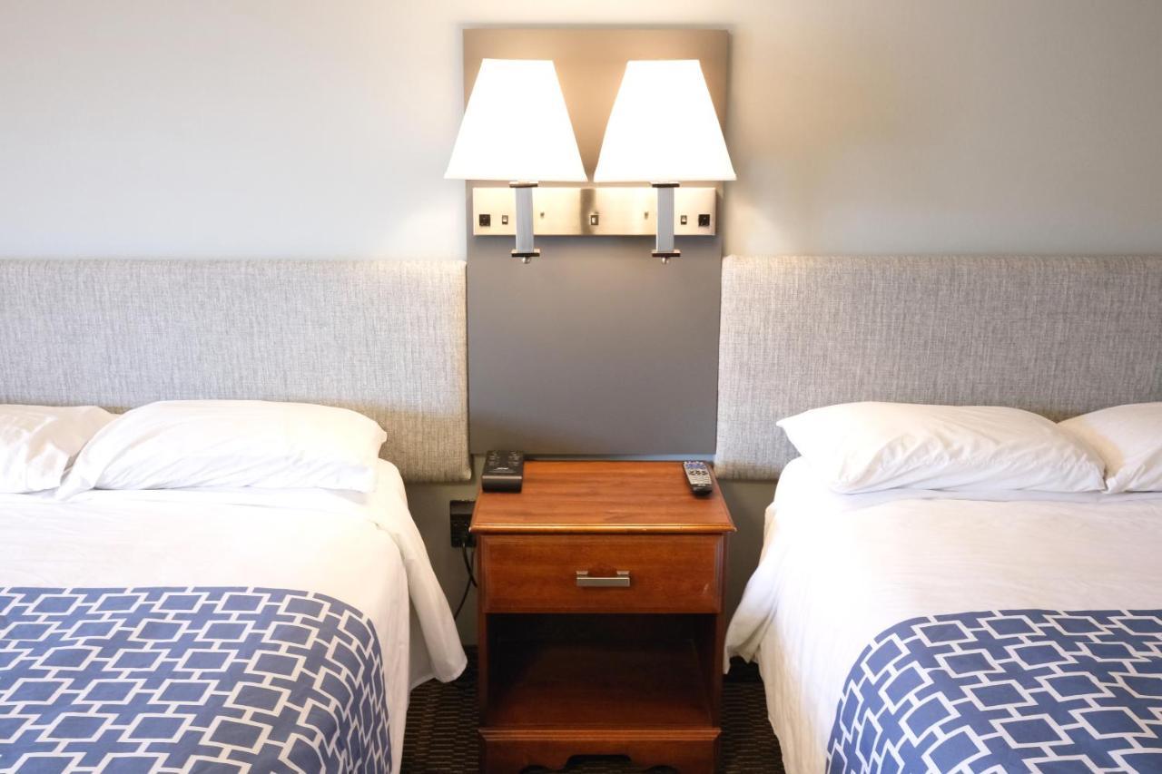 Regency Inn Of Eddyville Kuttawa ภายนอก รูปภาพ